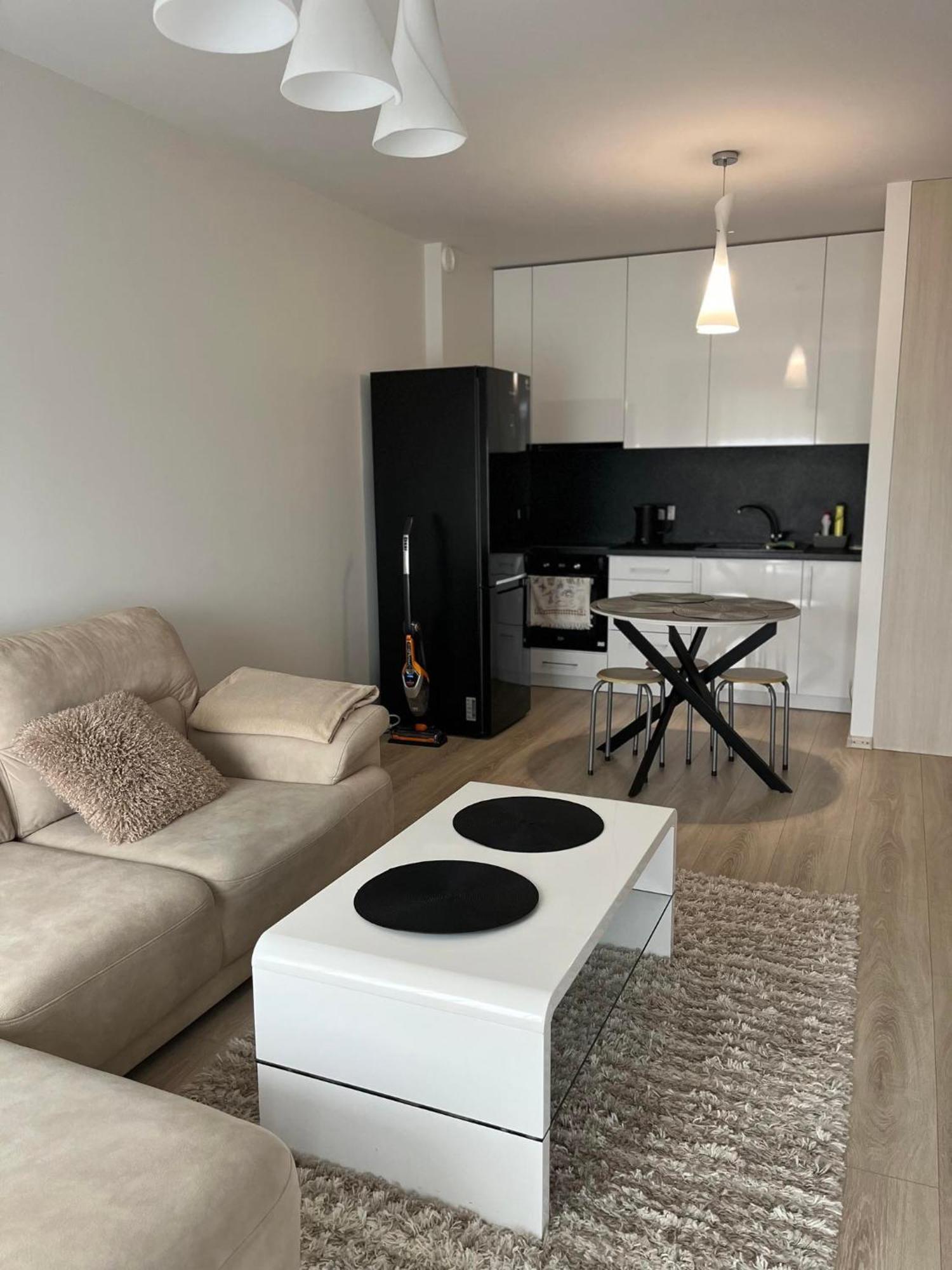 Ragaines 6 Apartamentai Κλαϊπέντα Εξωτερικό φωτογραφία